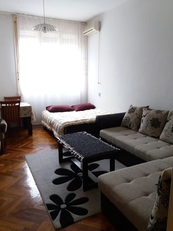 Apartment Studio Center Podgorica Ngoại thất bức ảnh