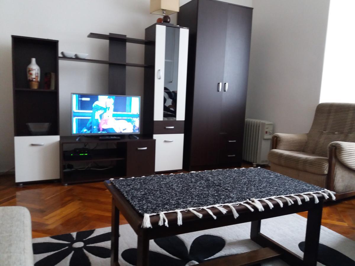 Apartment Studio Center Podgorica Ngoại thất bức ảnh